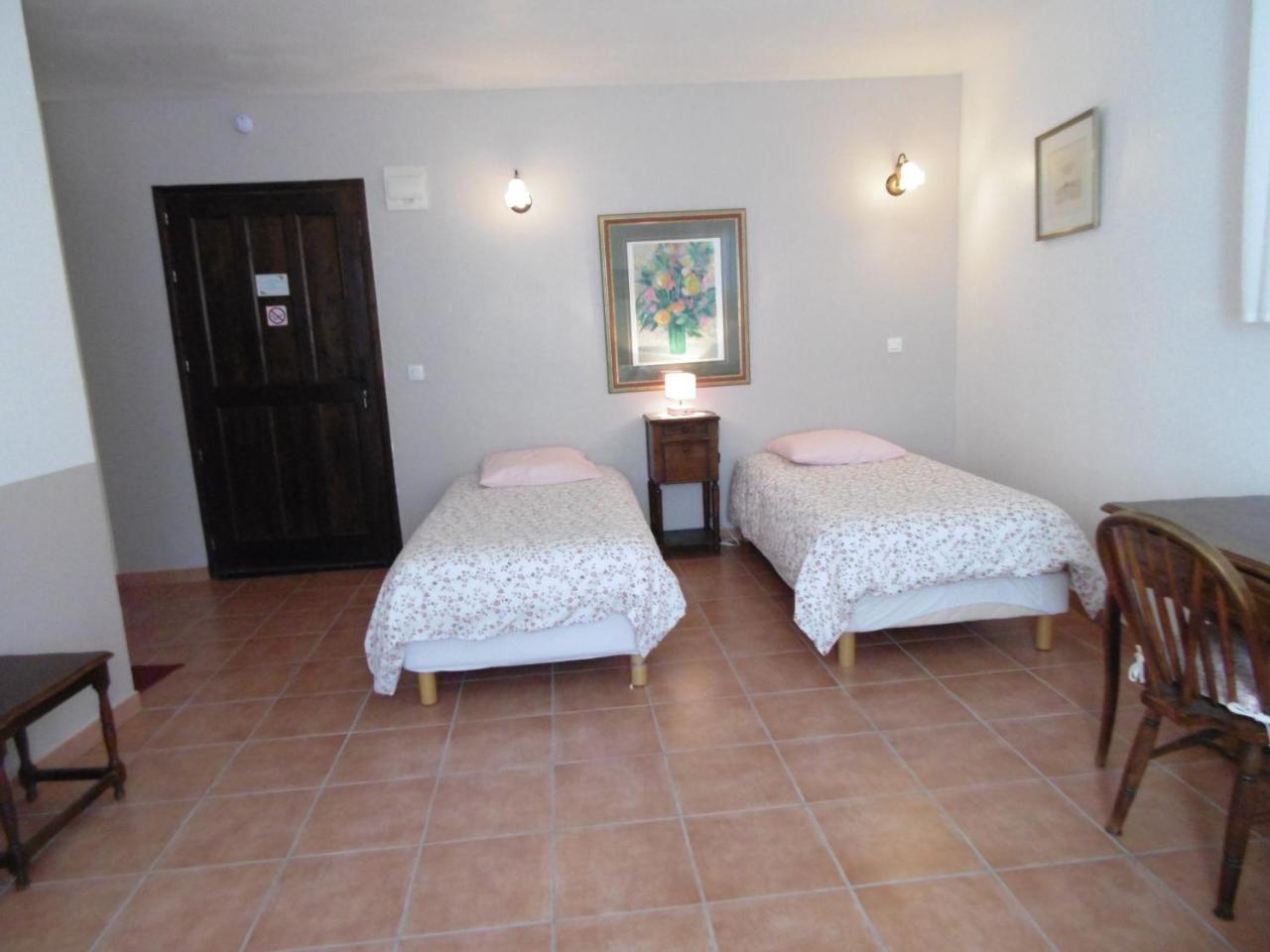 La Ferme De Valauris Bed & Breakfast *