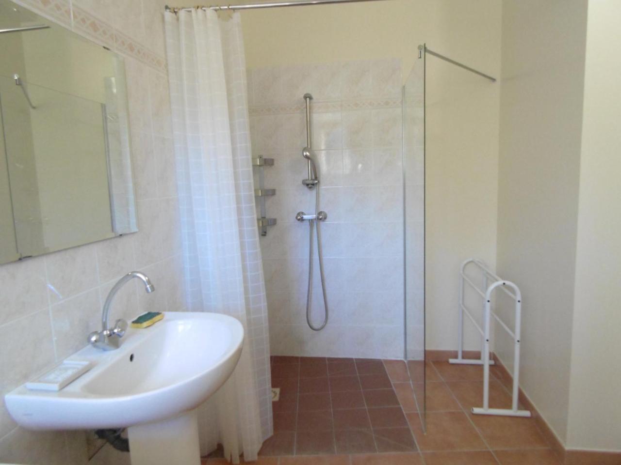 La Ferme De Valauris Bed & Breakfast Sisteron